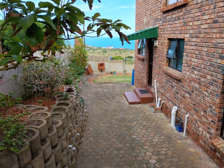 3 Bedroom Property for Sale in Dana Bay Western Cape